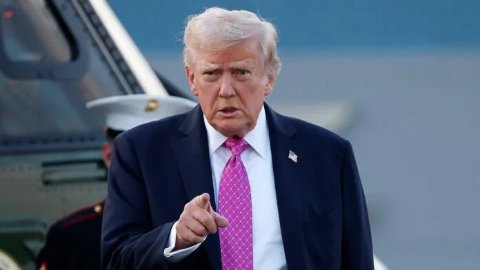 चीन से खाली हाथ अमेरिका लौटे Donald Trump
