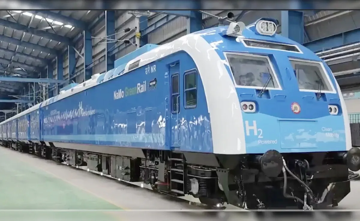 पटरी पर दौड़ने को तैयार देश की पहली Hydrogen Train