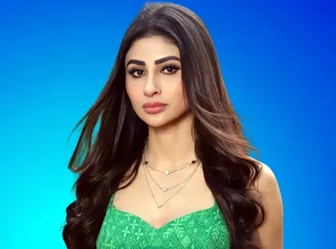 Mouni Roy ने खूबसूरत तस्वीरें साझा कर फ्रेंच रिवेरा को कहा अलविदा