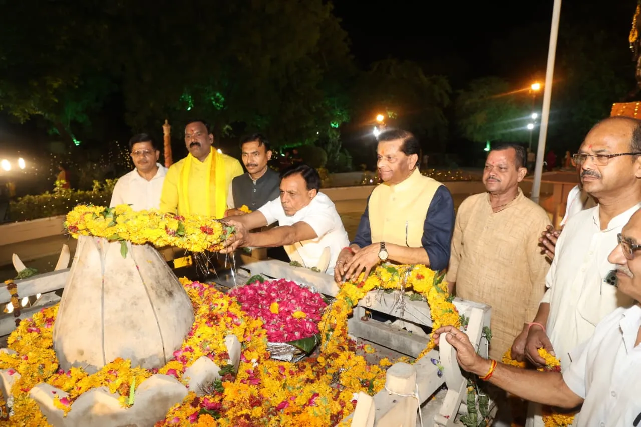 देशभक्ति के जज्बे से सराबोर हुआ 'Veerangana Lakshmibai Balidan Mela'