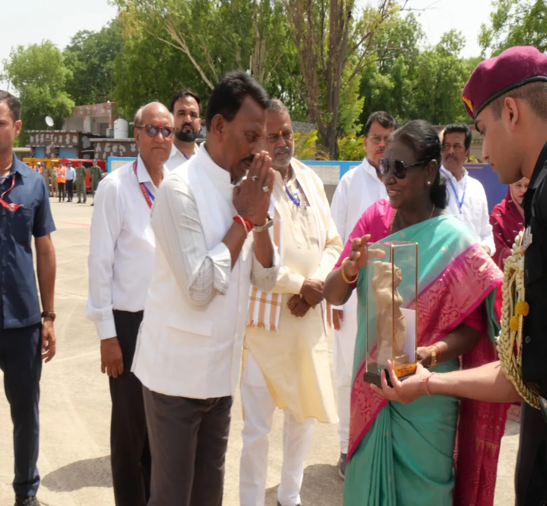 President Murmu को ग्वालियर विमानतल पर भावभीनी विदाई