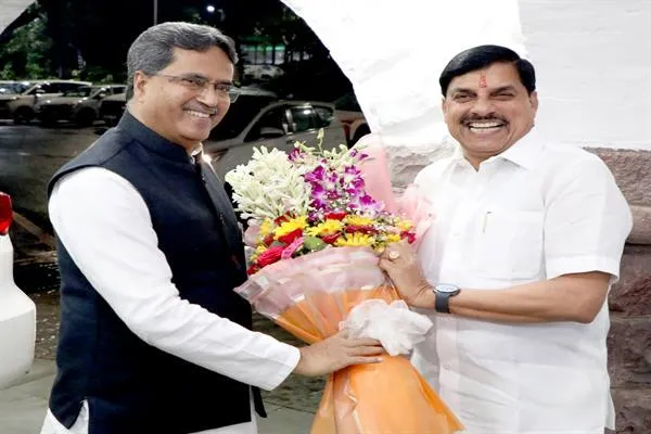 मुख्यमंत्री डॉ. यादव से मिले त्रिपुरा के CM Dr. Manik Saha