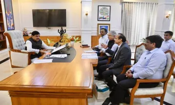 CM Dr. Yadav से सुजलॉन ग्रुप के सीईओ कपूर ने की भेंट