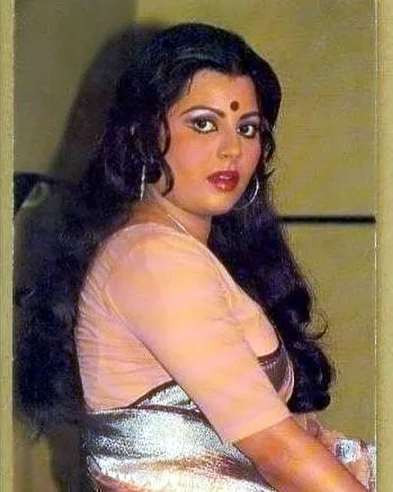संगीत परिवार में जन्मीं थी Sulakshana Pandit, दर्द भरी थी जिंदगी