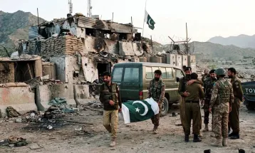 Pakistan में आतंकी हमला, 15 सुरक्षाकर्मियों की मौत