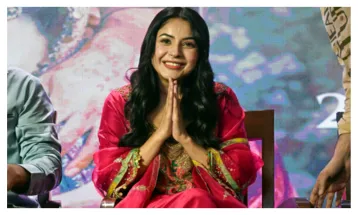फिल्म इश्कनामा को लेकर चर्चा में Shehnaaz Gill