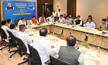 पन्ना-छतरपुर के प्रभावित गांवों के घर-घर पहुंचकर परिवारों की कठिनाइयों को समझें : CM Dr. Mohan Yadav