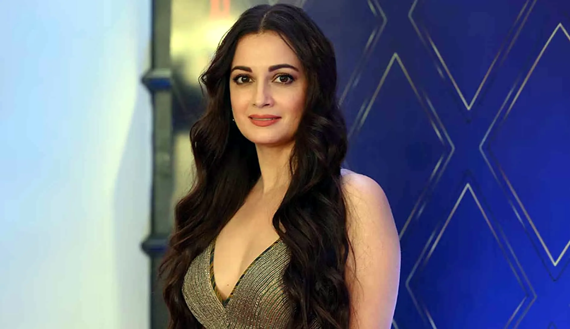पुरुषों के सामने लगभग निर्वस्त्र होकर अभिनय करना पड़ा था Dia Mirza को