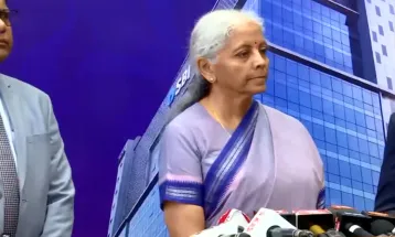 Finance Minister निर्मला सीतारमण ने कहा- 7.8 फीसदी जीडीपी वृद्धि बेहद उत्साहजनक