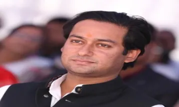 ‘विकास और सेवा के 2 वर्ष’ पुस्तिका में स्कूल शिक्षा को लेकर गलत जानकारी पर कांग्रेस विधायक Jaivardhan Singh ने उठाए सवाल