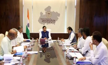 जन-मन सभागार का निर्माण कार्य ग्लोबल इन्वेस्टर्स समिट से पहले करायें पूर्ण : CM Dr. Yadav