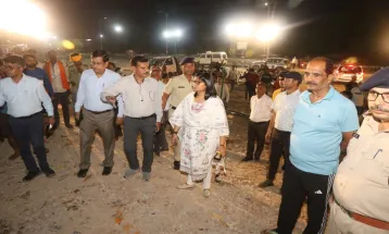 गणेश प्रतिमाओं के विसर्जन की व्यवस्थाओं का  Collector Ruchika Chauhan  ने लिया जायजा