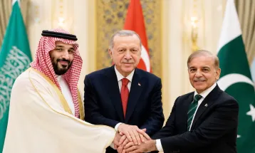 Pakistani and Turkish की सऊदी में तैनाती: हूती हमलों के बीच एक्टिव हुआ मक्का समझौता