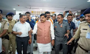 हर नागरिक तक बेहतर स्वास्थ्य सेवाएं पहुंचाने के लिए राज्य सरकार प्रतिबद्ध : CM Dr. Yadav