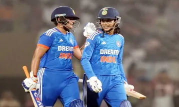 Mandhana and Shafali साल में 1000 रनों की साझेदारी पूरी करने वाली पहली जोड़ी बनी