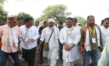 सत्य सनातन स्वाभिमान यात्रा का तीसरा दिन, सिंदूरिया से तराना तक पदयात्रा करेंगे Digvijaya Singh