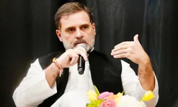Rahul Gandhi ने आईडीबीआई बैंक के निजीकरण पर साधा निशाना, कर्मचारियों के साथ खड़े रहने का दिया भरोसा
